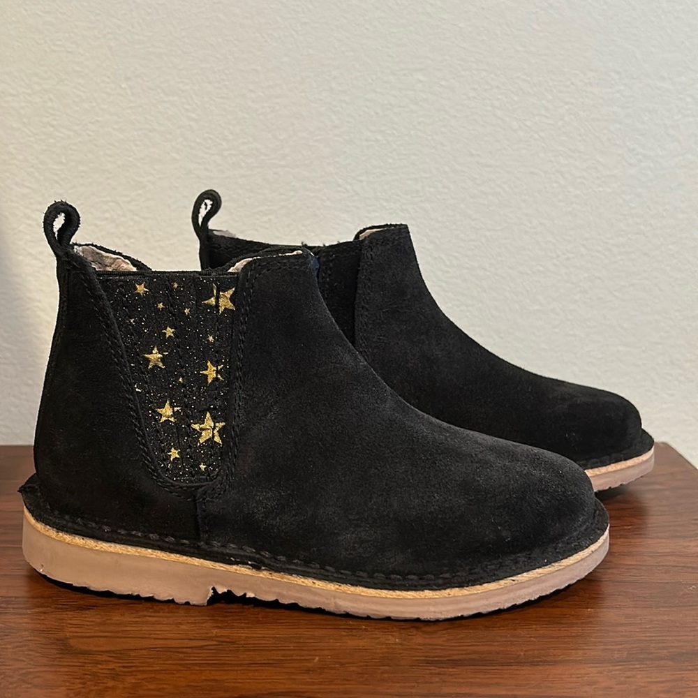 NIB Childrenchic black suede boots kids 10